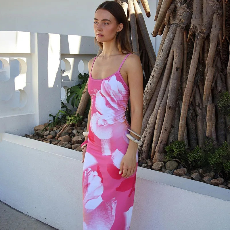 Charme de verão: vestido maxi estampado espaguete