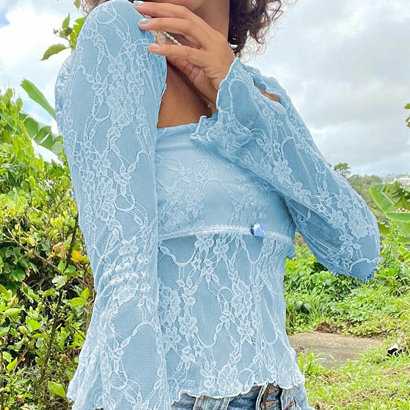 Conjunto de blusa e jaqueta de malha de renda floral sem alças