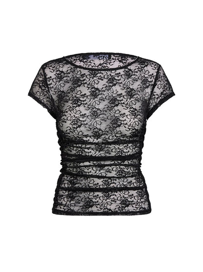 Charme floral: top feminino de renda transparente