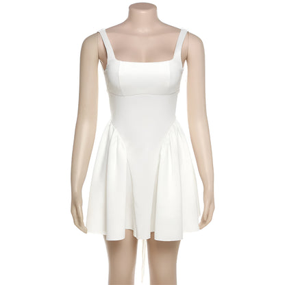 Robe de soirée courte blanche, élégante et sensuelle pour les fêtes et les vacances