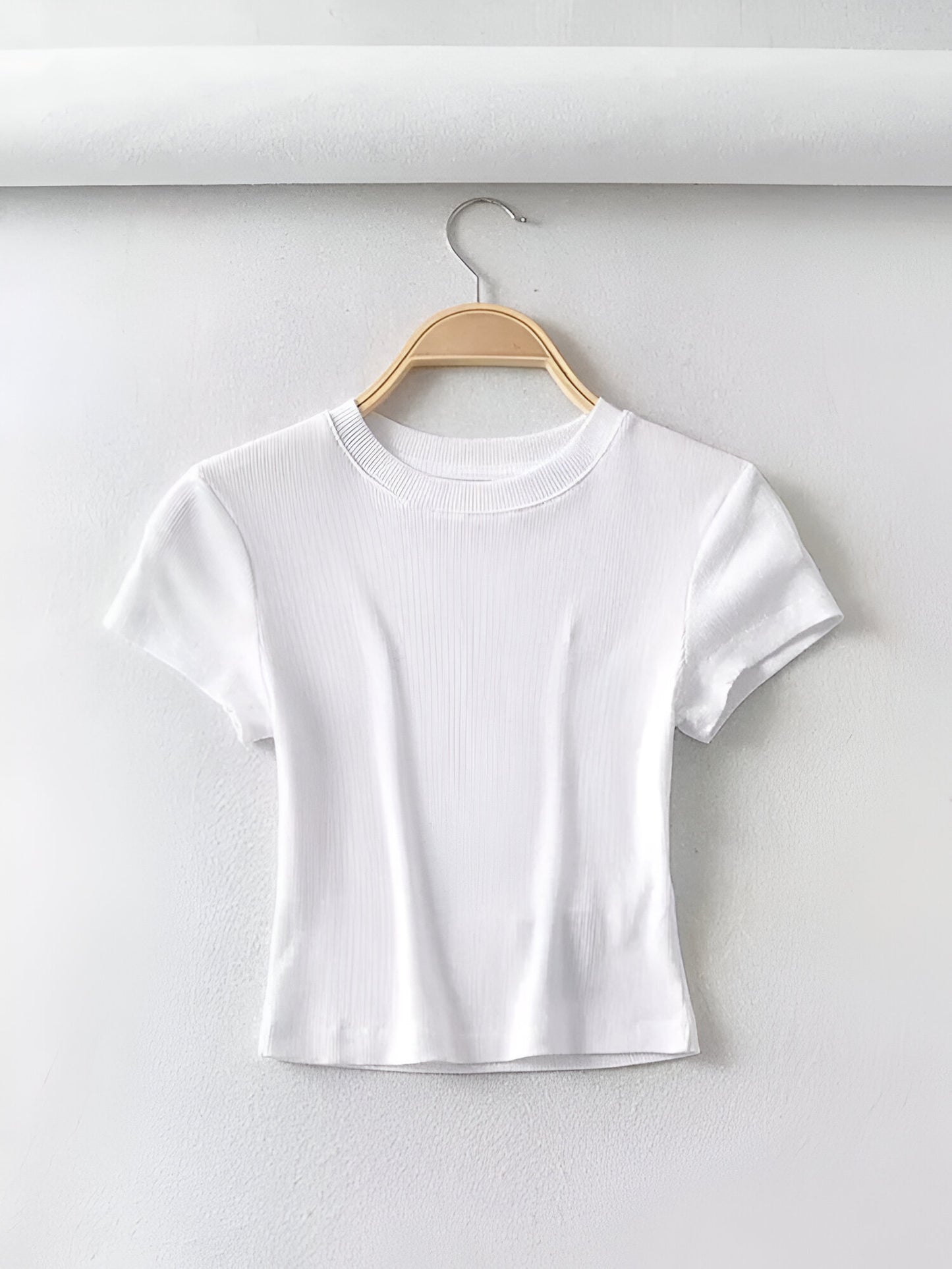 Short Elastic Summer Top for Women: Dozw Slim