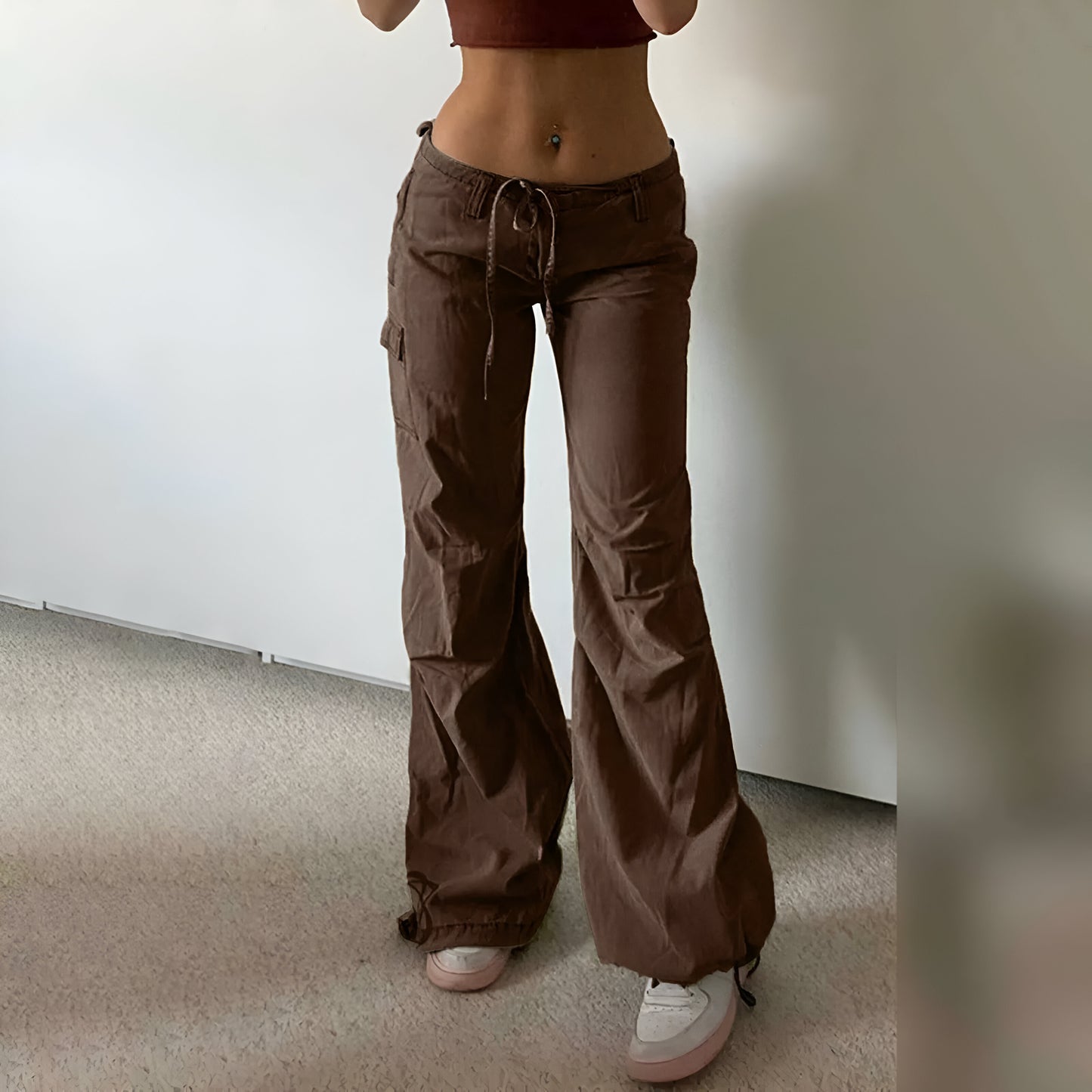 Urban Chic: Pantalones Cargo Y2K de Cintura Baja para Mujer