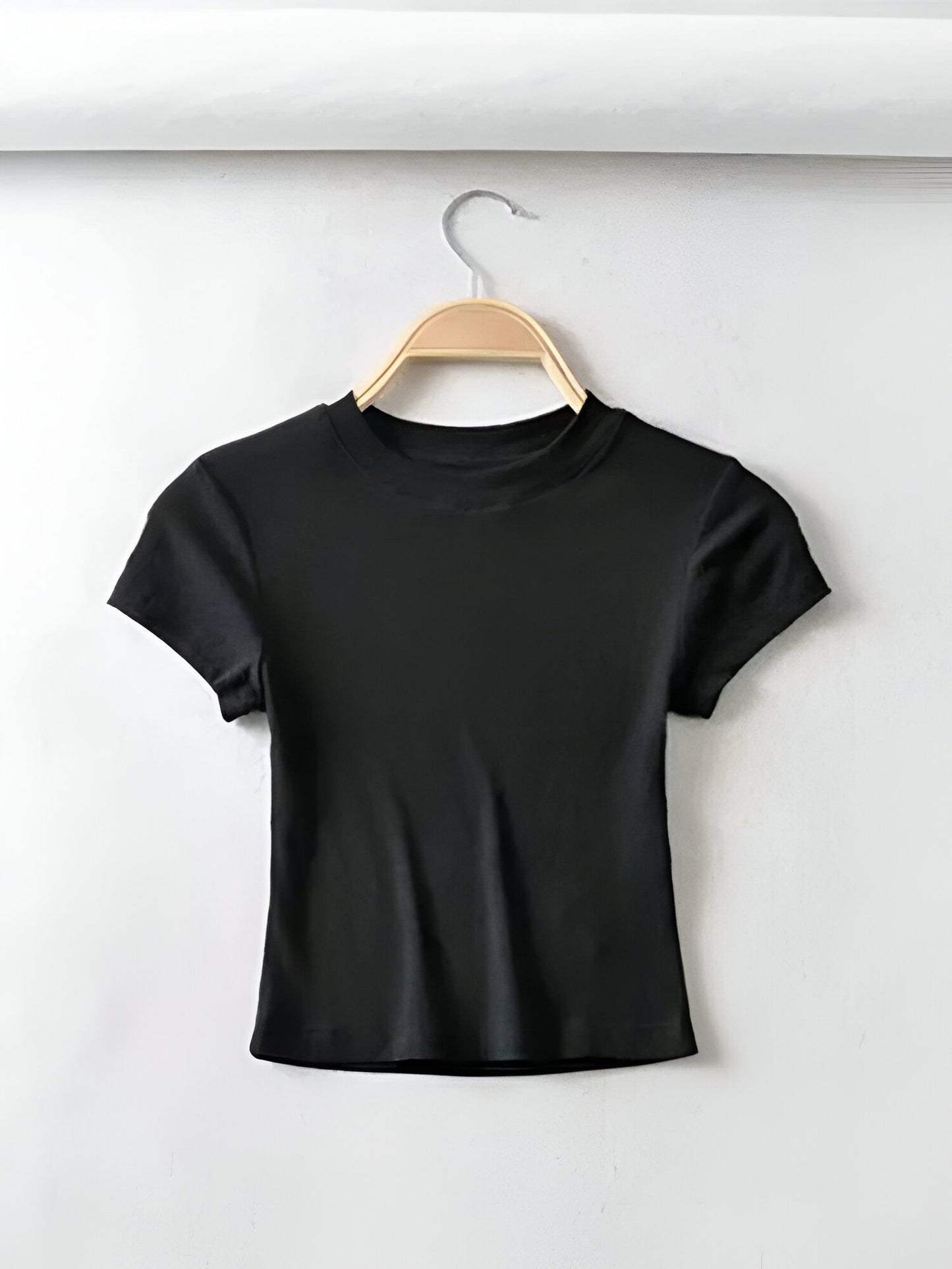 Short Elastic Summer Top for Women: Dozw Slim